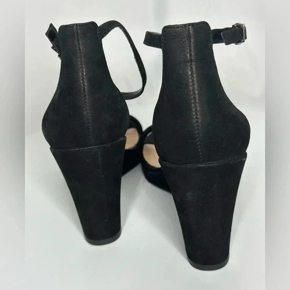 Gianni Bini Black Women's Wedge Heels (SH83) - Picture 8 of 13